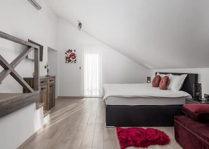 Vila Corichi With Swimming Pool Opatija